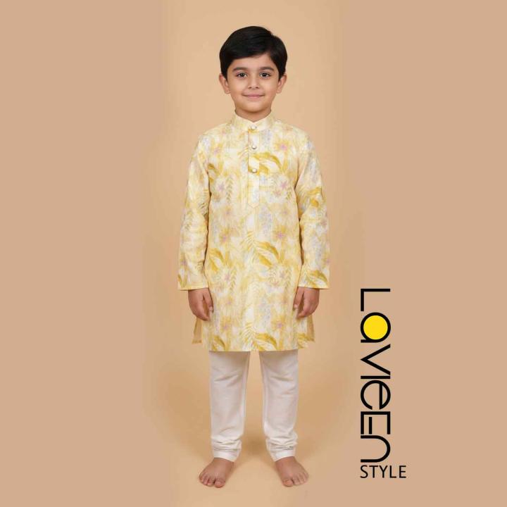 Beautifully designed kurta features a delightful floral pattern